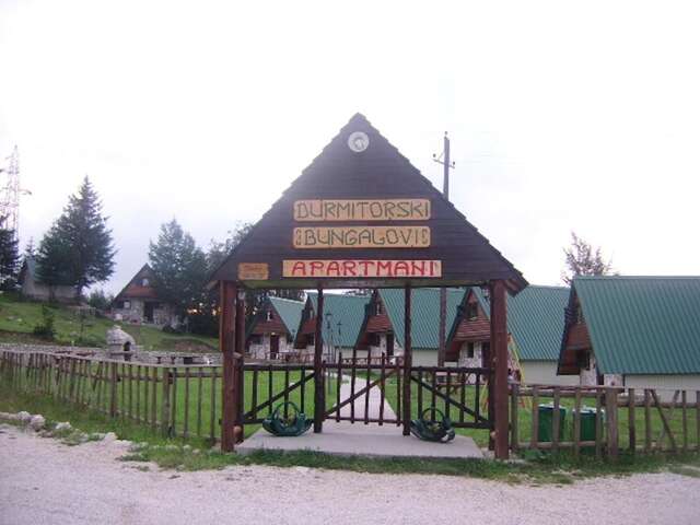 Лоджи Durmitor Bungalows Жабляк-20