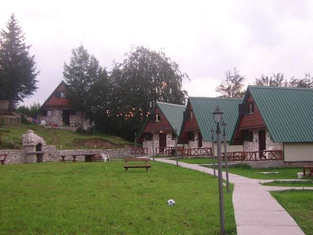 Лоджи Durmitor Bungalows Жабляк-21